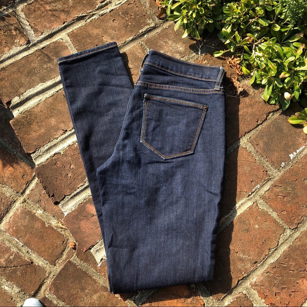 Old Navy Flirt skinny dark wash jeans size 4 long - Picture 1 of 7